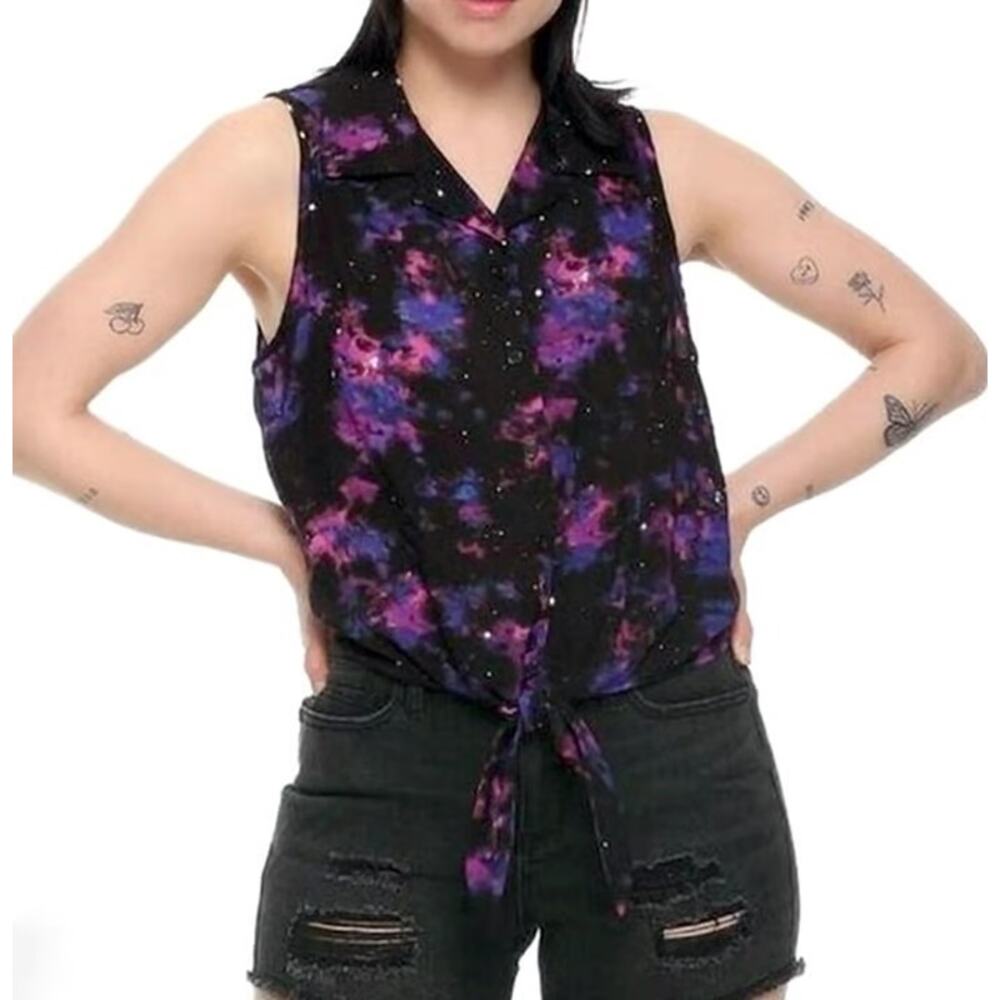 Hot Topic y2k galaxy tie front crop top